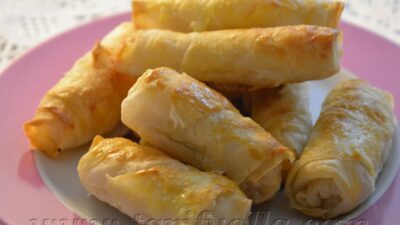 &nbsp; PATATESLİ KIYMALI BÖREK Malzemeler: 4 tane yufka 4 tane