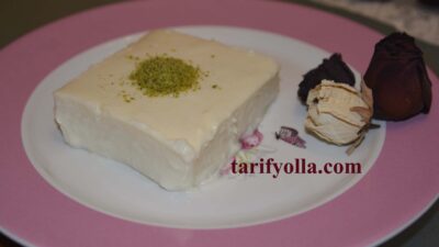 Sütlü tatlı sevenler için hem yapımı kolay ,hem lezzetli.İsterseniz tepside