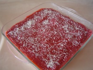 Kübra Bulak hanımın yolladığı tarif: Oraletli muhallebi için: 1kg süt