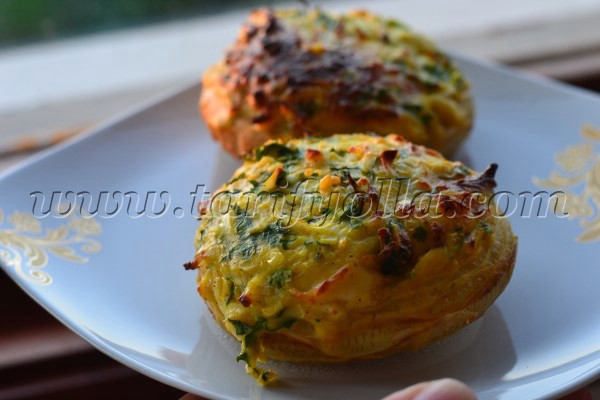 Peynirli Enginar tarifi Malzemeler:4 tane soyulup temizlenmiş enginar 2 dal