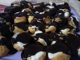 PROFİTEROL ELİF ÇLŞR Hanım nefis bir ‘Profiterol’ tarifi yollamış.Ellerinize sağlık Elif