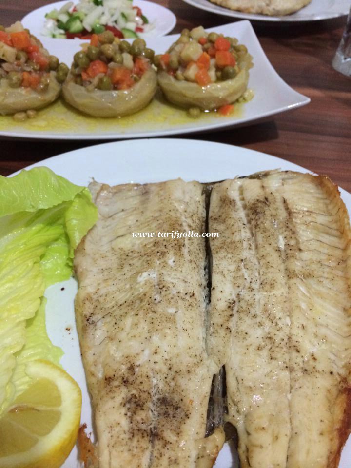 Alabalık bu haliyle çoook nefis oluyor.Balığı sağlıklı ve lezzetli bir