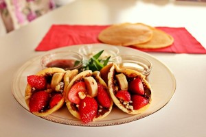 İster meyveli ,ister çikolata soslu isterseniz de ballı veya sade..Pankeklerinizi