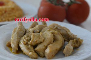 Kırmızı et ile tavuk eti arasında bir lezzeti olan hindi