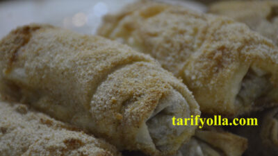 Tek kelimeyle nefis bir börek.Tadı içli köfte ile kıymalı börek