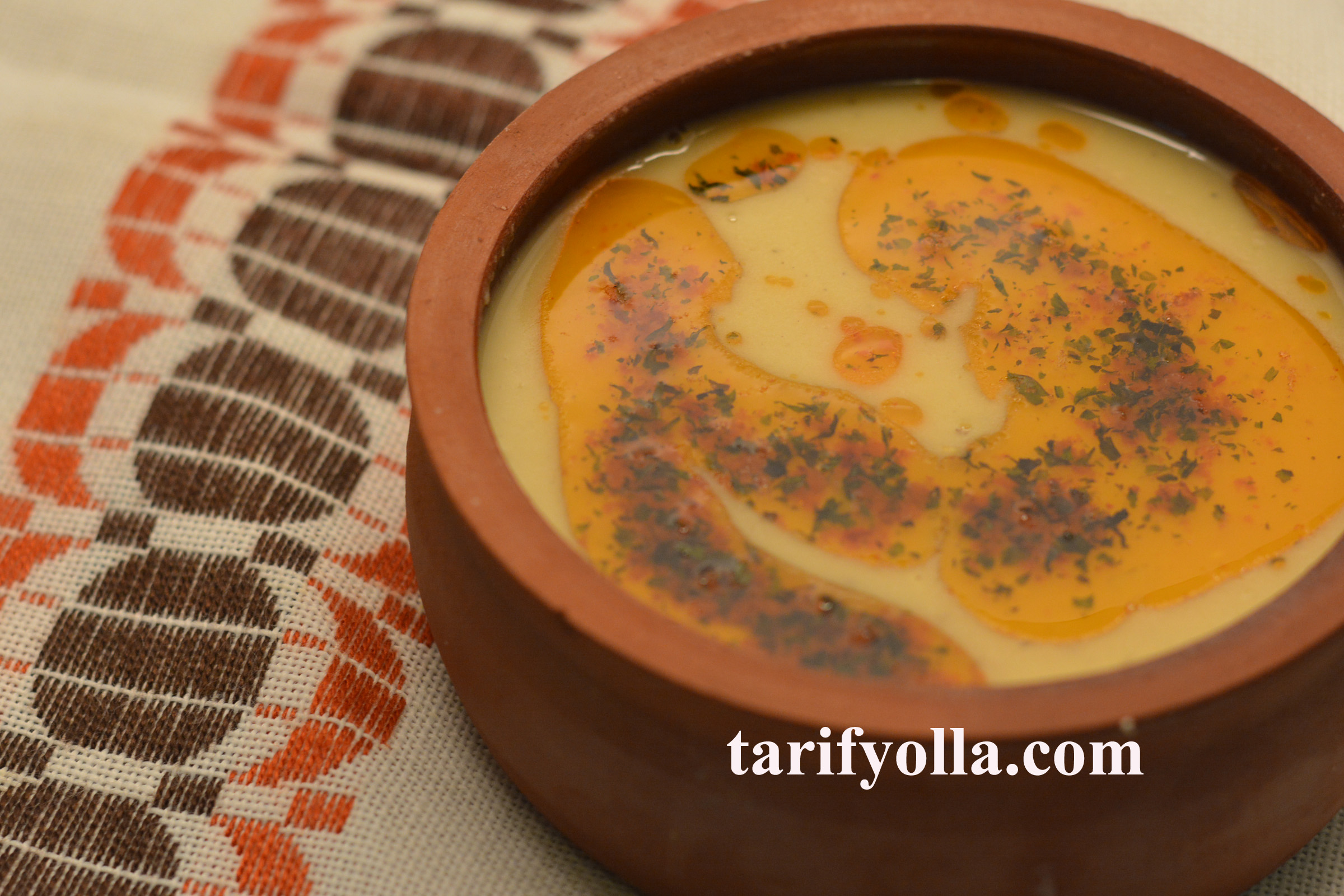 Nefis bir çorba..Ziyafet sofralarına yaraşır, hem görüntüsüyle hem lezzetiyle ..