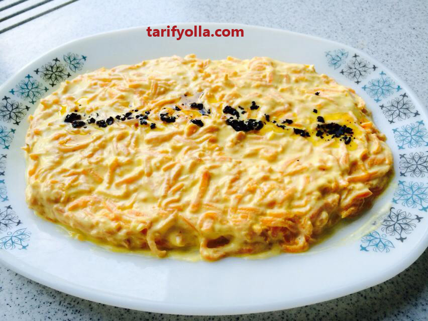 Bayılıyorum bu ezmeye.Çay saatinde veya yemeklerin yanında salata ya da