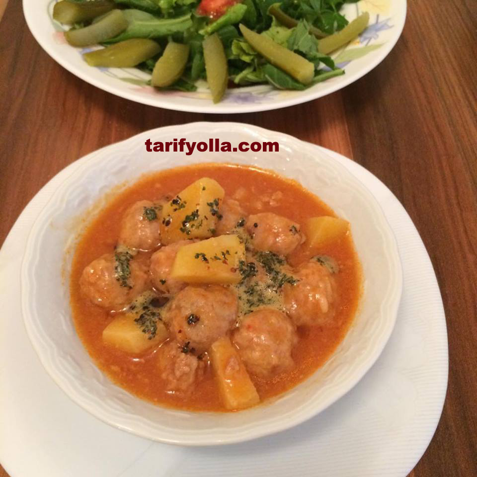 PATATESLİ SULU KÖFTE TARİF YOLLA YEMEK SİTESİ