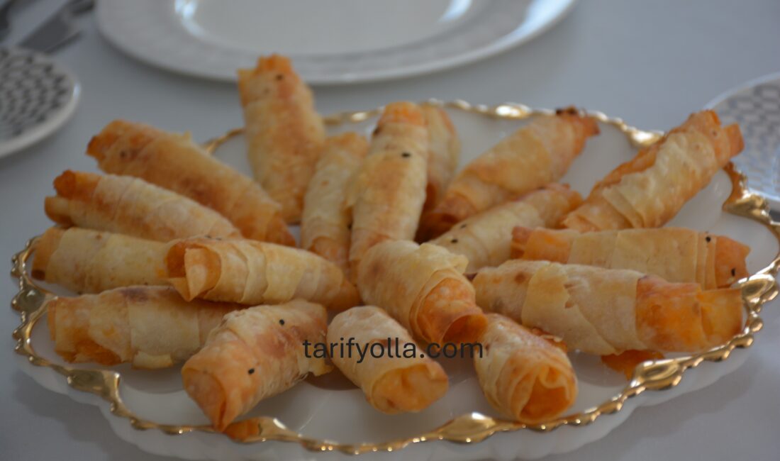 PATATESLİ SİGARA BÖREĞİ Çook lezzetli, çıtır çıtır patatesli sigara börekleri ..İster çay saatine,
