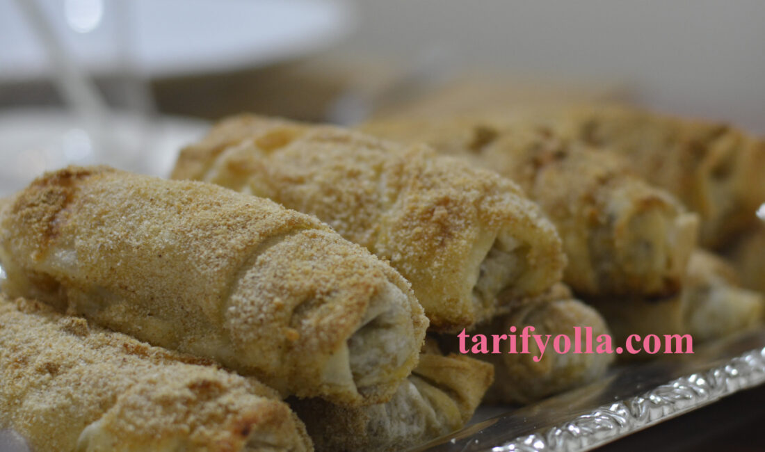 BULGURLU KIYMALI BÖREK Kayınvalidemin bayram sofrasından ; Bulgurlu Kıymalı Börek Malzemeler: 3 tane